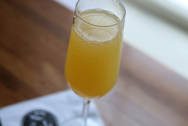 La ricetta del cocktail mimosa e quali ingredienti usare: prosecco o champagne?