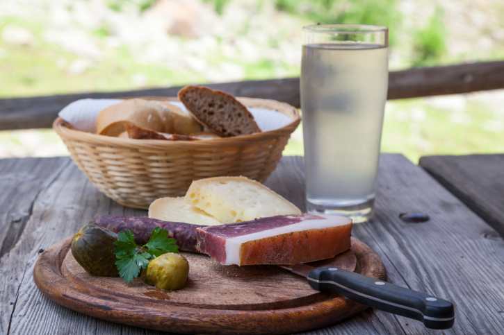 La cucina altoatesina, tra economia di montagna e vocazione mitteleuropea