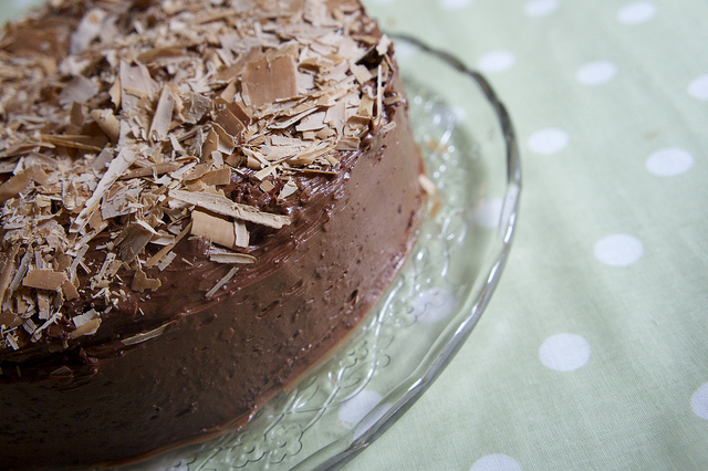 Torta mimosa al cioccolato, ecco la ricetta golosa per la Festa della donna