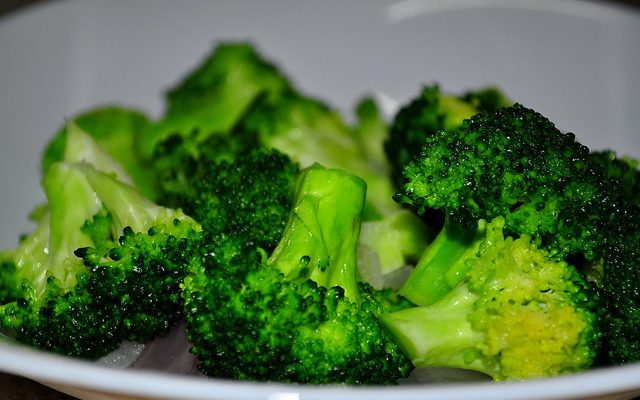 Ecco i broccoli in padella alla romana con la ricetta originale