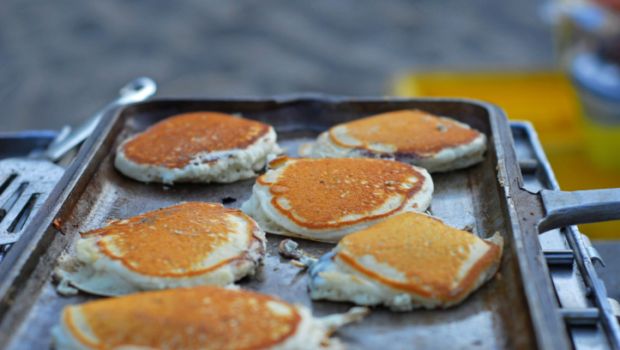 La piastra in cucina: a induzione, in ghisa e da gaufre