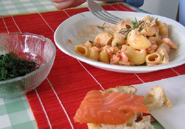 Pasta al salmone con la ricetta facile di Sape