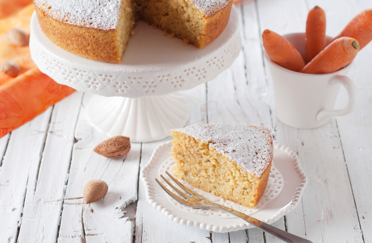 La torta mandorle e carote con la ricetta per il Bimby