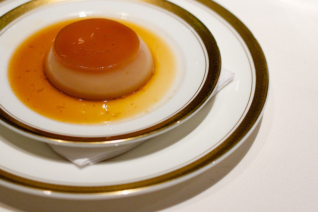 Come fare il creme caramel con la ricetta originale