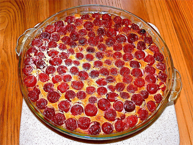 La torta di ciliegie con la ricetta di Benedetta Parodi