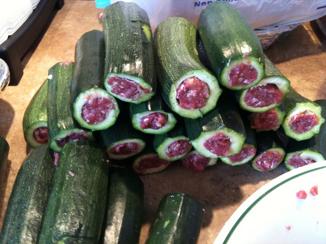 Le zucchine ripiene per bambini, la ricetta facile