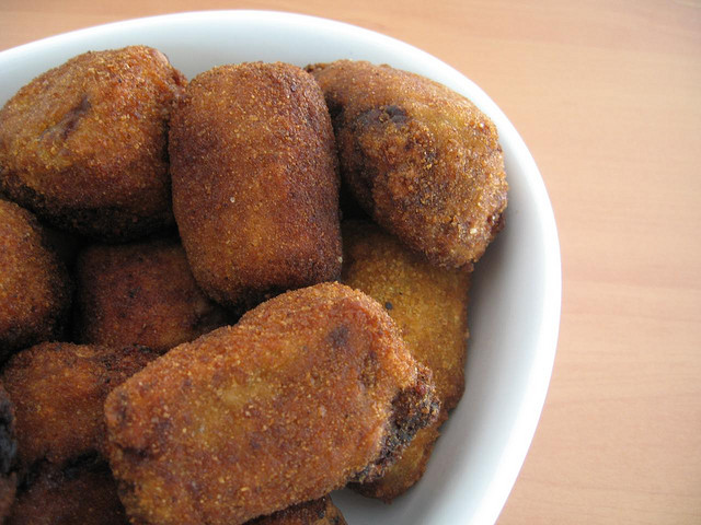 Crocchette di melanzane al forno da fare in casa con la ricetta leggera