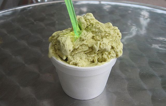 Come preparare il gelato al pistacchio senza gelatiera