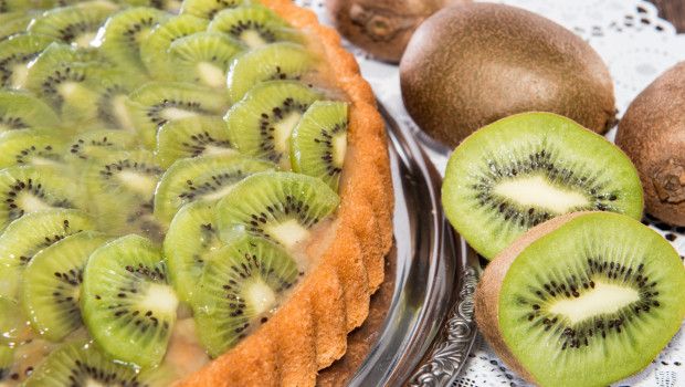 La torta ai kiwi con la ricetta light ideale per la dieta