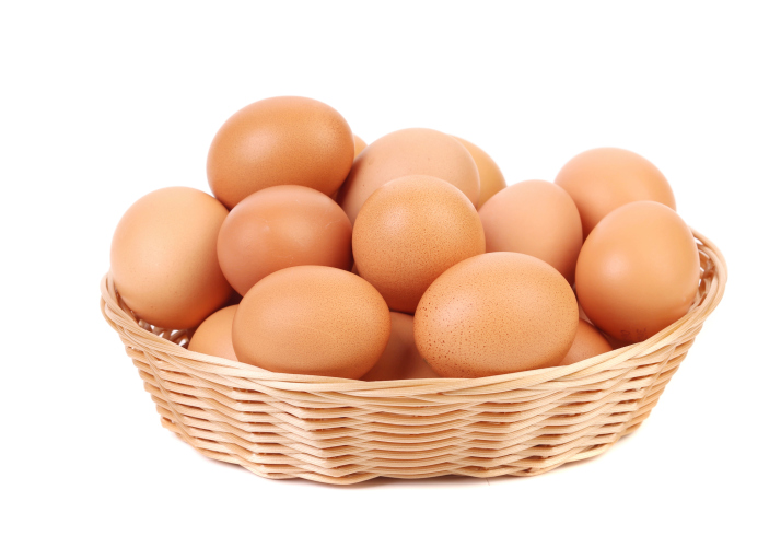 Quali sono le ricette con le uova in giro per il mondo? Un video ce le mostra