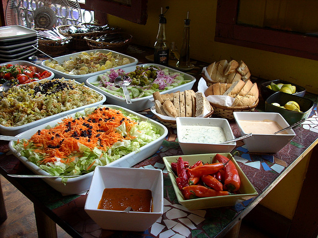 Le ricette di Ferragosto per un buffet fresco e leggero