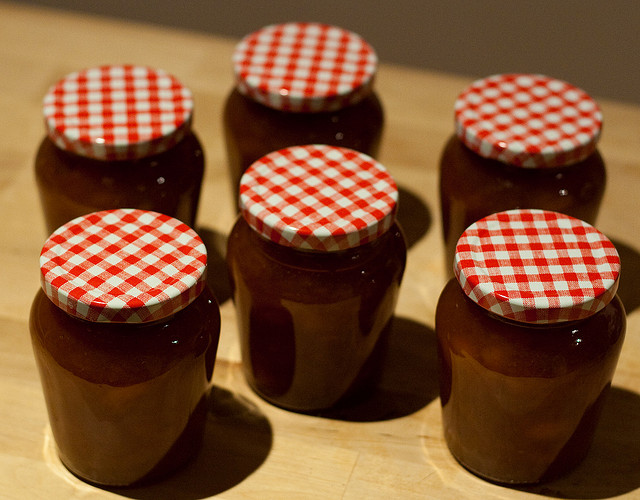 Come preparare la marmellata di prugne e zenzero con la ricetta semplice