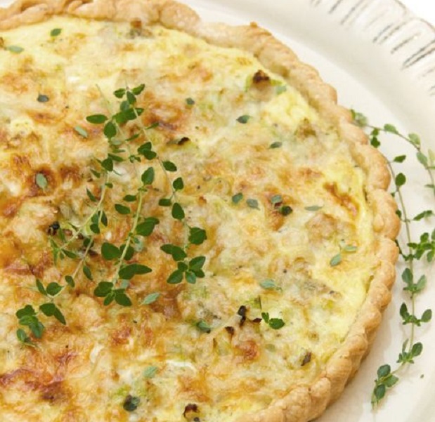 La torta salata con patate e pollo da gustare anche fredda