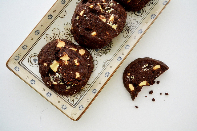 I biscotti alle nocciole e cacao con la ricetta per il Bimby