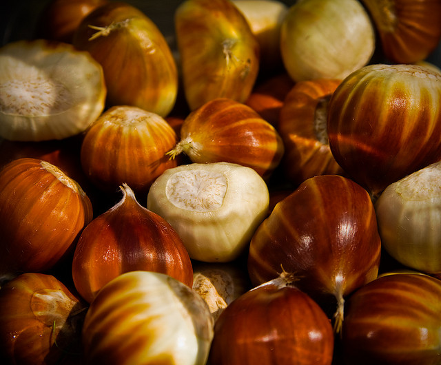 Le castagne caramellate con la ricetta per accompagnare la selvaggina