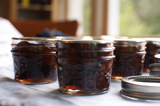 Come preparare la marmellata di fichi e mandorle in casa