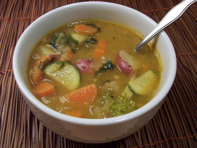 La minestra di verdure per bambini da provare con ricetta semplice