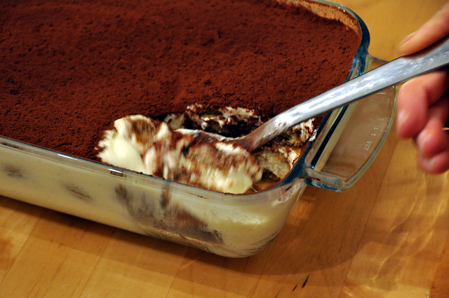 Come fare il tiramisu per bambini senza uova e senza caffè