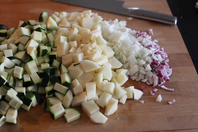 Come preparare la zuppa con zucchine e patate