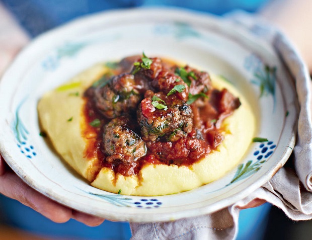 La ricetta delle polpette alla norma di Jamie Oliver