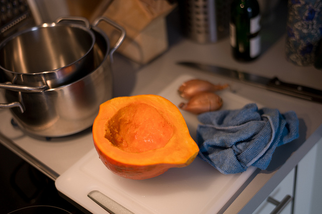 La zucca in agrodolce con cipolla per un contorno sfizioso