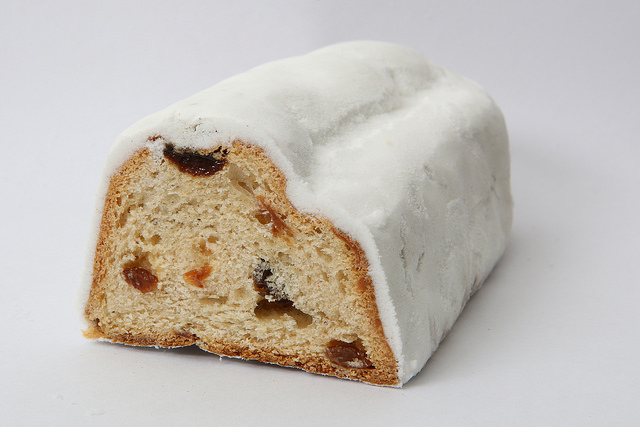 Il Christstollen da provare con la ricetta tedesca per il Natale