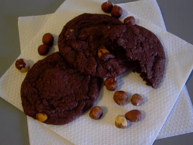 Ecco i biscotti alle nocciole e nutella con la ricetta veloce