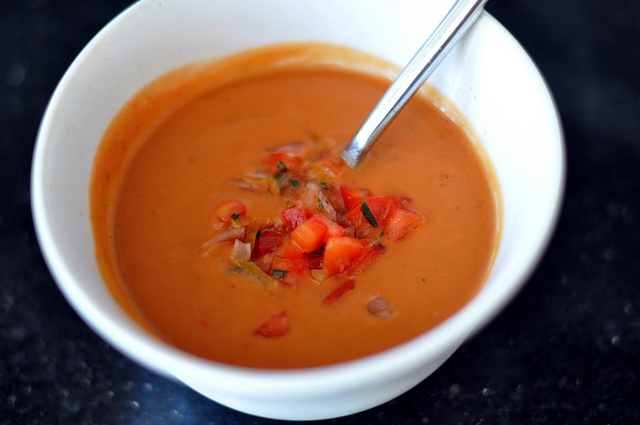 Gazpacho di barbabietole rosse: la ricetta sfiziosa