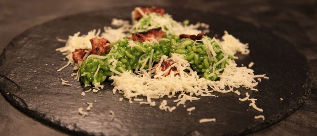 Il Risotto con crema di spinaci dello chef Alessandro Borghese