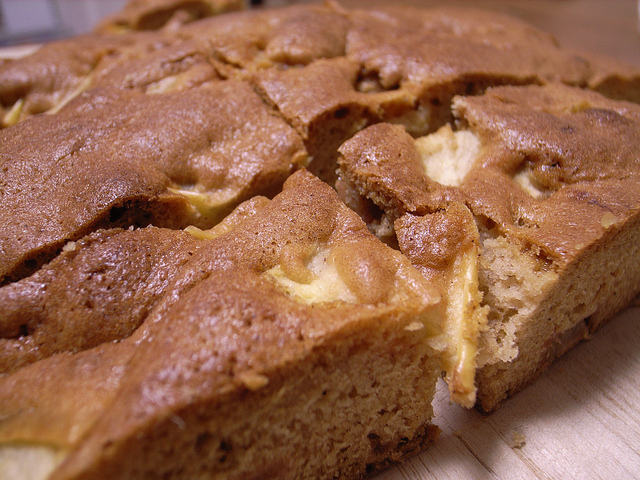 Ecco la torta integrale di mele con la ricetta light