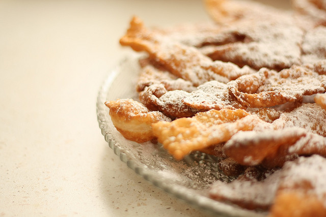 La ricetta dei nodini di Carnevale da portare in tavola