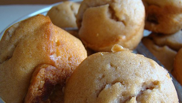 I muffin ai kiwi e cioccolato bianco da fare in casa