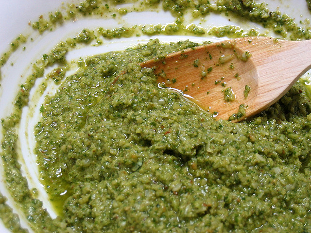 Il pesto vegan fatto in casa: ecco i nostri consigli