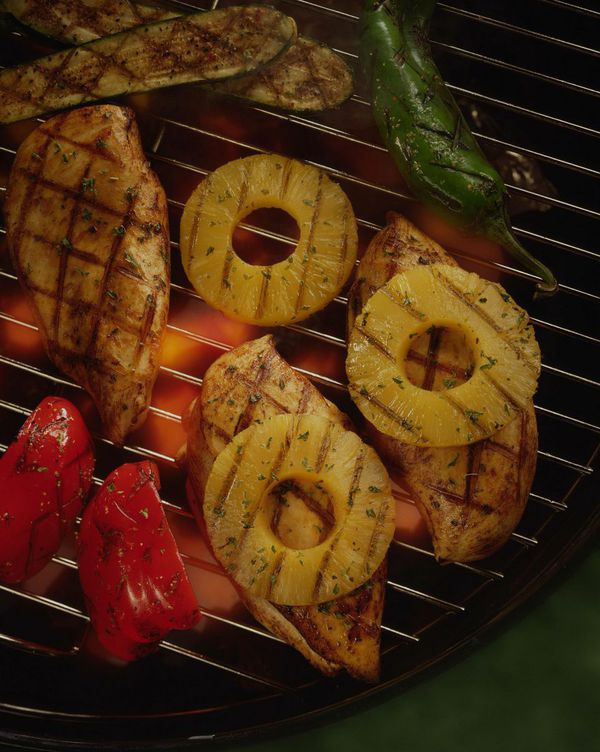 Pollo e ananas alla griglia: la ricetta per un secondo piatto gustoso