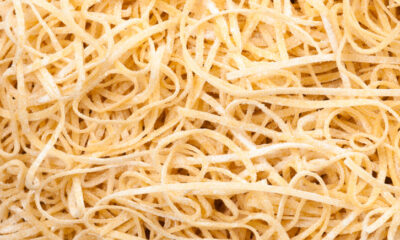 Le tagliatelle di Carnevale al forno con la ricetta facile