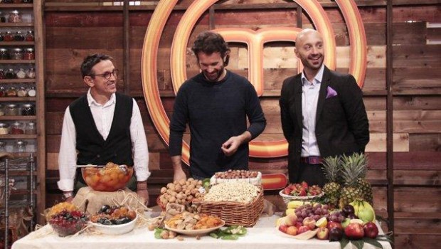 Striscia La Notizia svela il vincitore di Masterchef in anteprima. E scoppia la polemica di Cracco