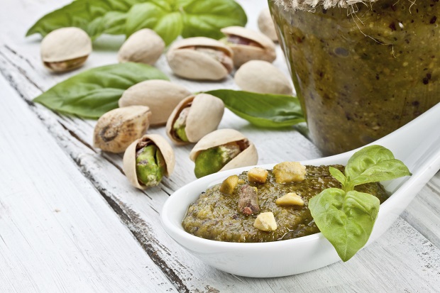 Come fare il pesto di pistacchi con la ricetta originale