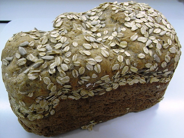 Il plumcake salato con farina integrale con la ricetta facile