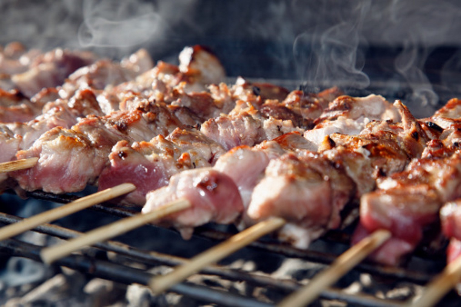 Spiedini di pollo con salsa Satay: la ricetta gustosa di Benedetta Parodi