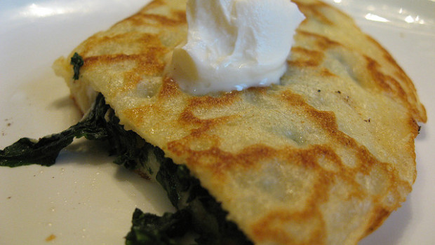 Le crepes con spinaci e ricotta al forno con la ricetta facile