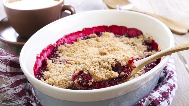 Crumble di mirtilli: la ricetta facile e golosa