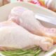 disossare il pollo