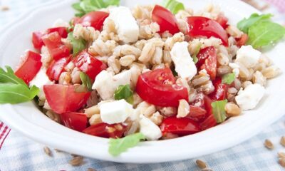 insalata di farro e gamberetti