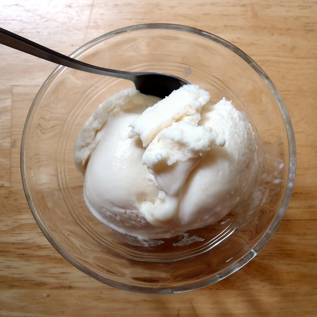 Il gelato dietetico allo yogurt con la ricetta facile