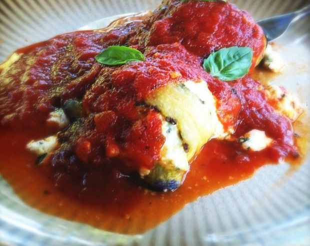 Gli involtini di melanzane al forno con la ricetta di Cotto e Mangiato