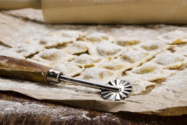 Come si fanno i ravioli di pesce e patate