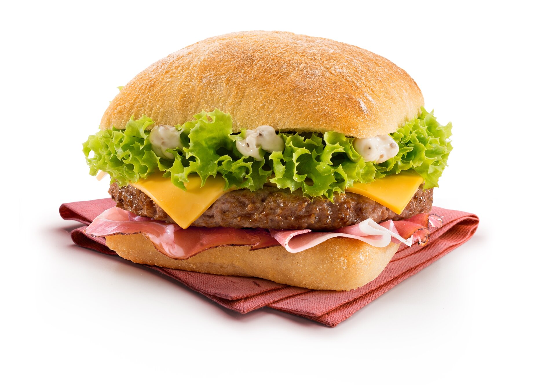 McDonald’s celebra le eccellenze DOP e IGP italiane con due nuovi panini