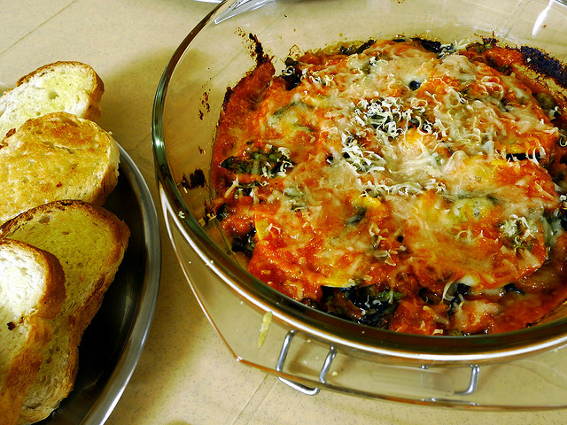 Parmigiana bianca di zucchine: la ricetta leggera e sfiziosa