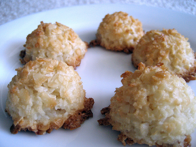 Dolcetti vegani al cous cous e cocco: la ricetta golosa