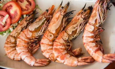 gamberi al forno con pomodorini